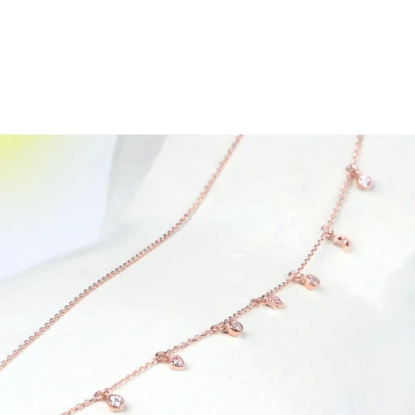 Online Dulcinea. Necklace Necklaces