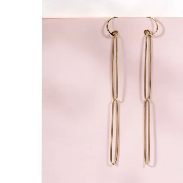 Online Fammi più in là. Single earring Earrings
