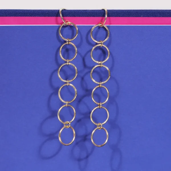 Hot Gli schiocchi di Anteros (empty circles). Single earring Earrings