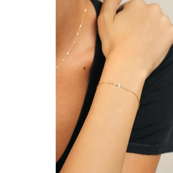 Hot Gru Gru. Bracelet Bracelets