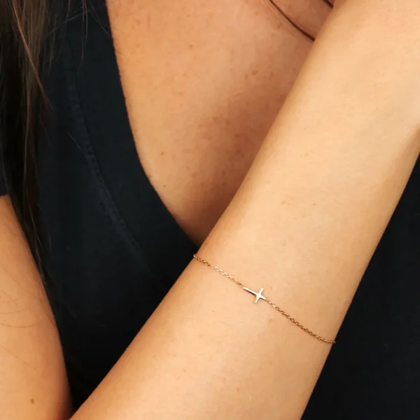 Hot Gru Gru. Bracelet Bracelets