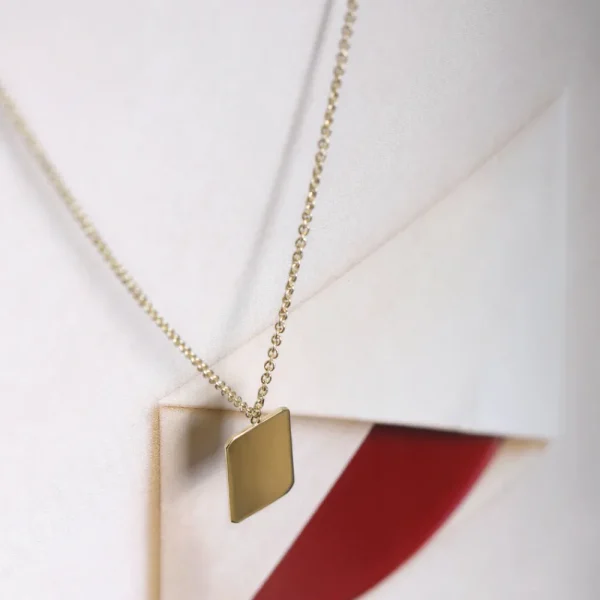 Clearance Guarda come dondolo. Necklace Necklaces | Customized Products