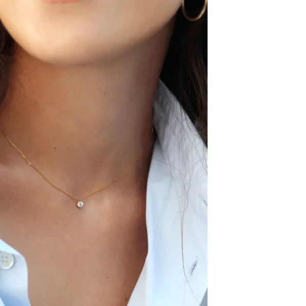 Hot I silenzi dove inizia il rosso. Necklace (0,15 ct) Necklaces