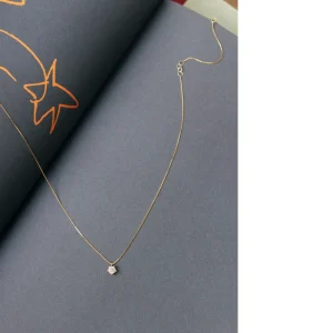 Hot I silenzi dove inizia il rosso. Necklace (0,15 ct) Necklaces