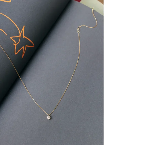 Hot I silenzi dove inizia il rosso. Necklace (0,15 ct) Necklaces
