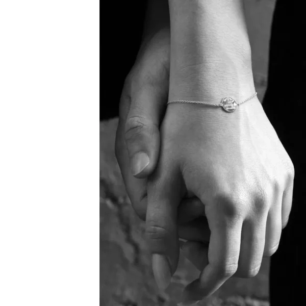 Online La falena sulla luna. Bracelet Bracelets | Customized Products