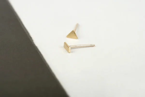Online Le nere di Chagall. Single earrings Earrings