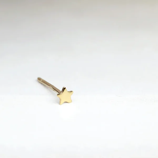 Online Le nere di Chagall. Single earrings Earrings