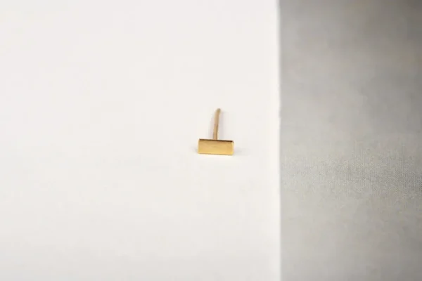 Online Le nere di Chagall. Single earrings Earrings