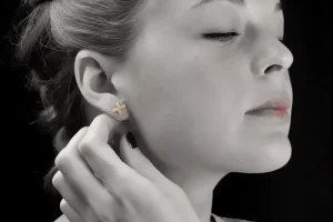 New Le rosse di Chagall. Single earrings Earrings