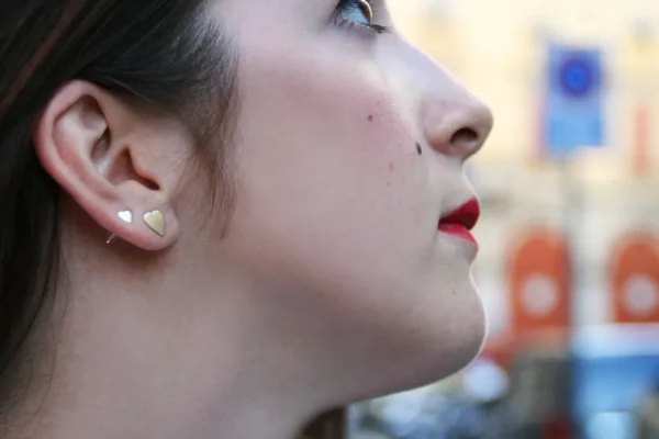 New Le rosse di Chagall. Single earrings Earrings