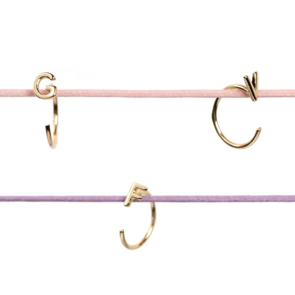 Discount Lettere in forma splendida. Single earrings Earrings