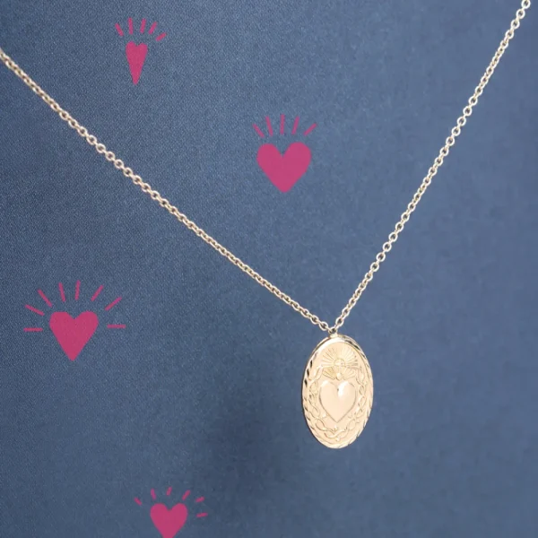 Hot L’incontro del cuore. Necklace Necklaces