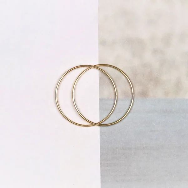 Fashion Loop 105. Single earrings Earrings