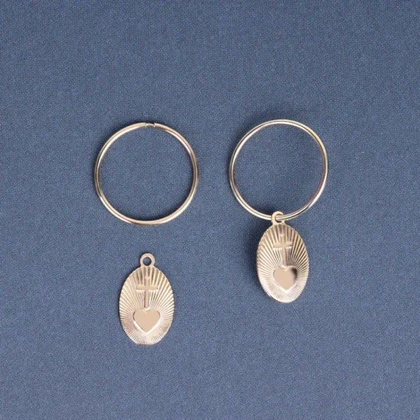 Best Maddalena accesa. Hoop earring Earrings