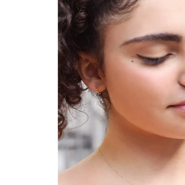 Fashion Oscilla Alto. Single earring Earrings