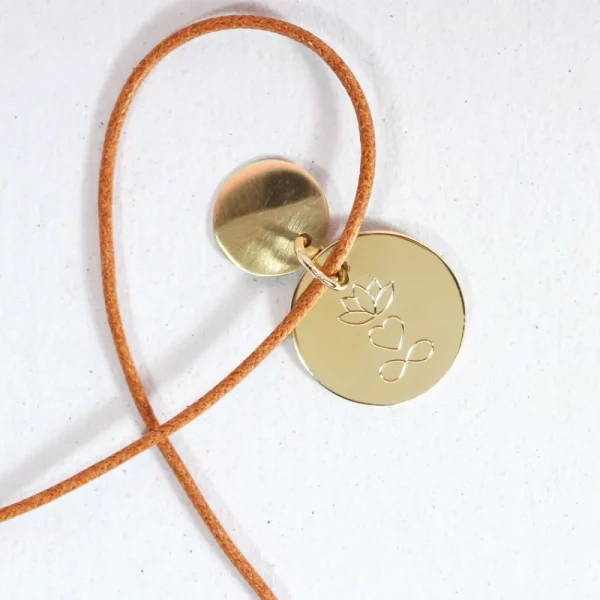 Fashion Puces. Round Gold Pendant Pendants | Customized Products