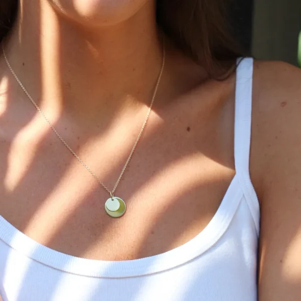 Fashion Puces. Round Gold Pendant Pendants | Customized Products