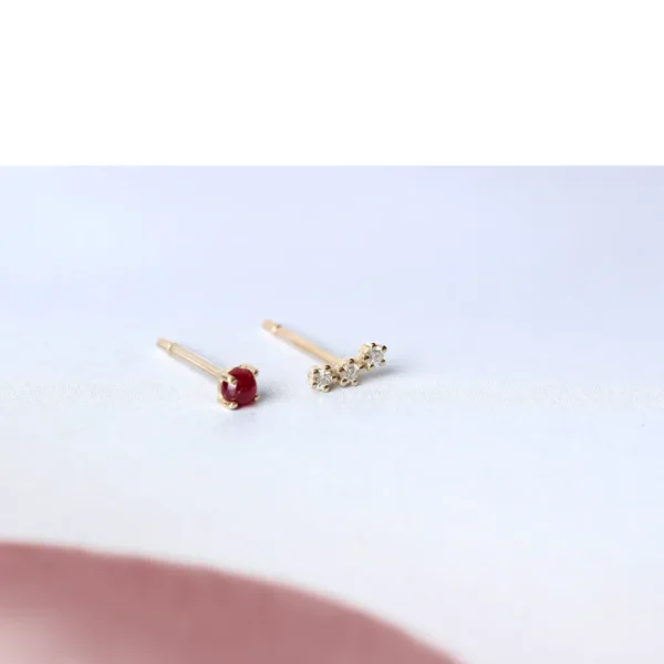 Online Red sigh. Single earring Earrings