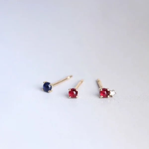 Hot Sei (Mandelbrot set). Single earring Earrings