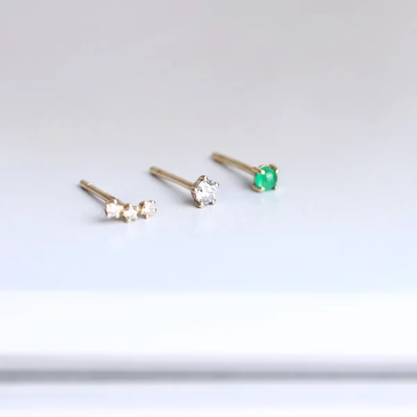Outlet 7 sighs. Single earring Earrings