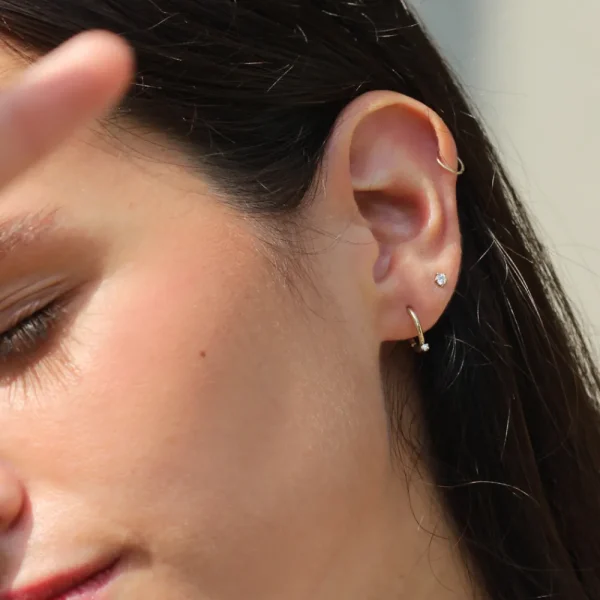 Outlet 7 sighs. Single earring Earrings