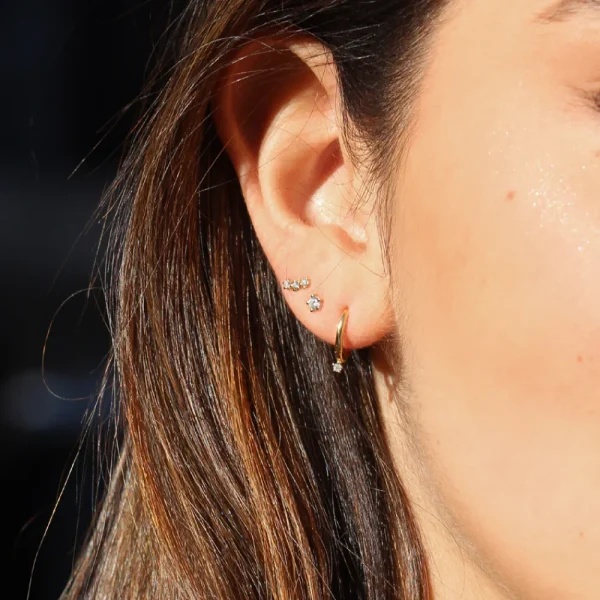 Outlet 7 sighs. Single earring Earrings