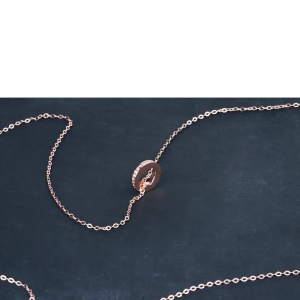 Hot Un Cuore in coda. Necklace Necklaces
