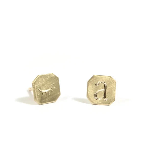 Discount Una piccola donna d’inchiostro. Single stud Earrings | Customized Products