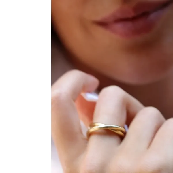 Hot Vero Vero. Ring Rings
