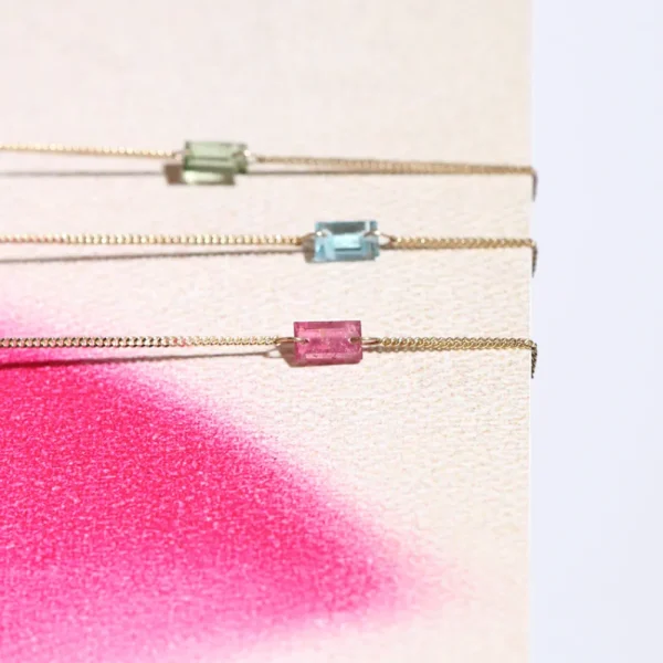 Sale Vista sul piacere. Single earring Earrings